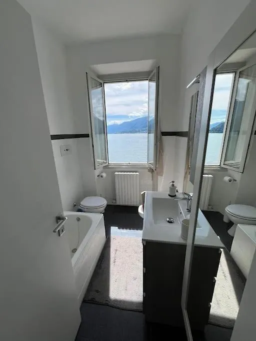 Varenna La Casa Di Giulia Fiumelatte 0*,  Itália